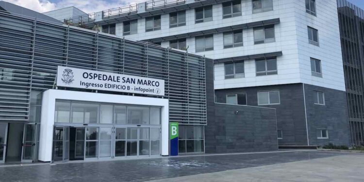 come prenotare una visita al policlinico