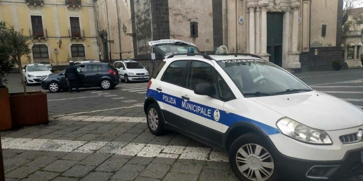 polizia acireale