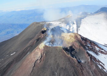 etna cratere sud-est attività stromboliana