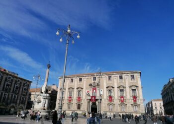 piazza duomo palazzo degli elefanti catania