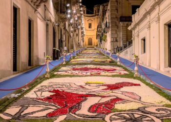 Infiorata-di-Noto