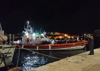 sbarchi-migranti-lampedusa