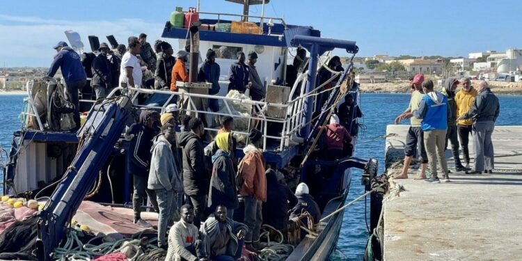 migranti sicilia