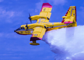 canadair vigili del fuoco