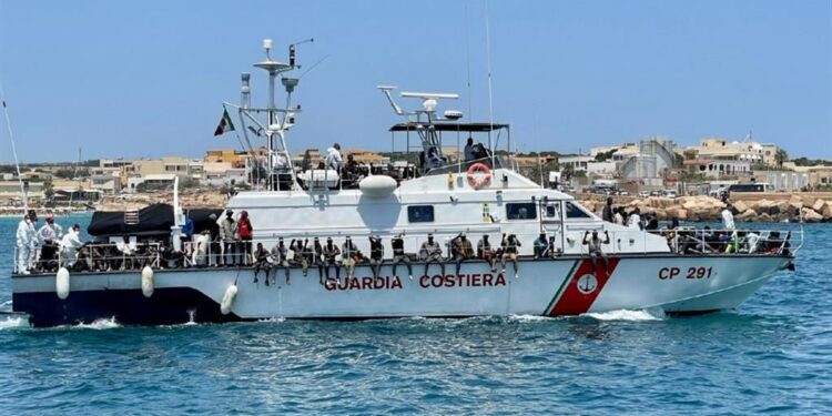 migranti lampedusa