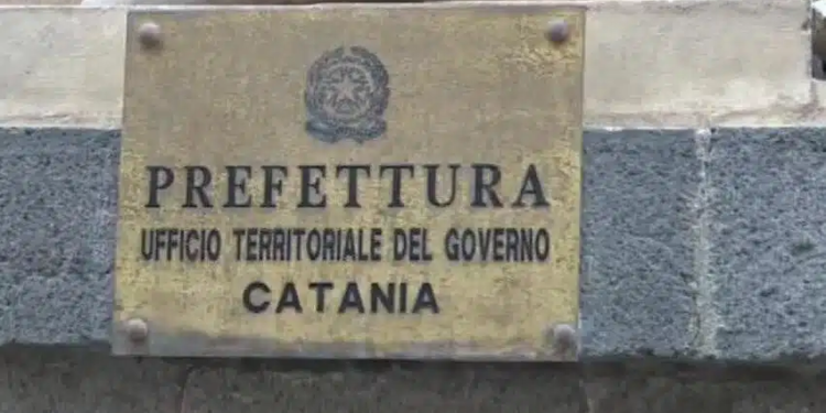 riunione disservizio idrico prefettura catania