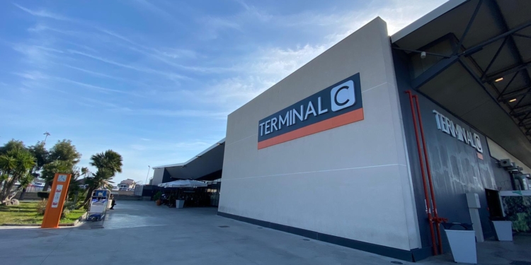 terminal c