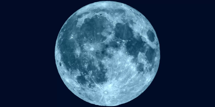 superluna blu agosto 2023