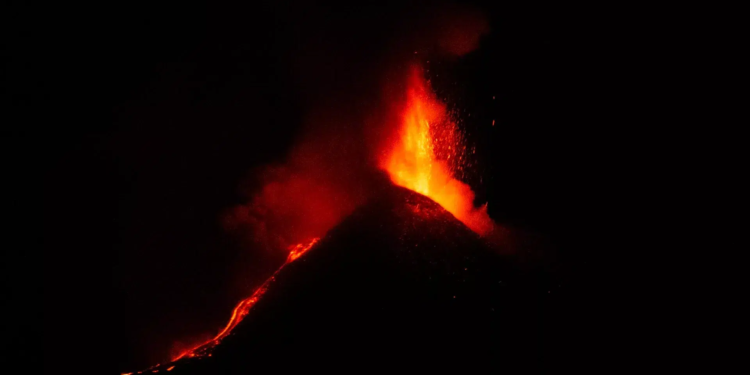 eruzione etna 14 agosto 2023