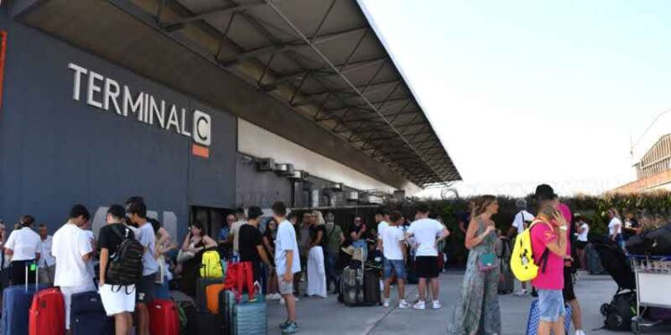 aeroporto catania assoutenti