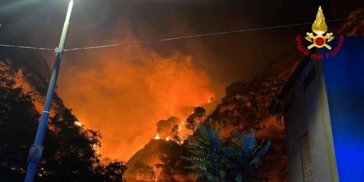 allerta incendi sicilia