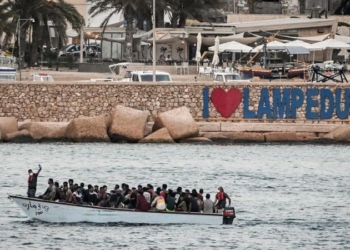 migranti lampedusa