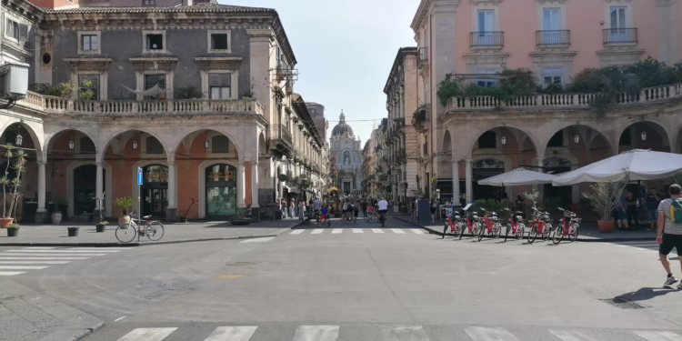 inaugurazione piazza mazzini pedonale