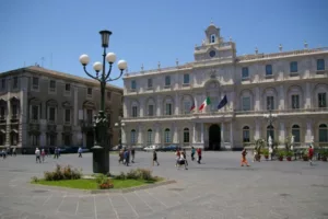 piazza-università