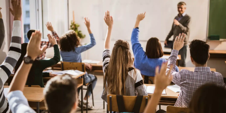 congedo mestruale liceo catanese