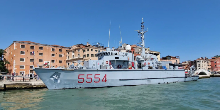 nave gaeta m 5554 a venezia