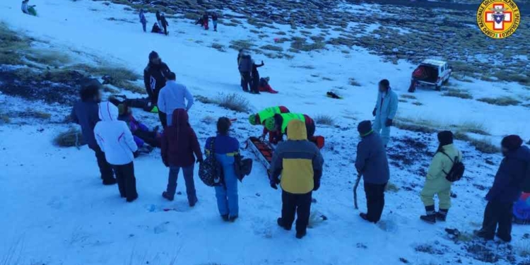 incidente etna 35enne scivola