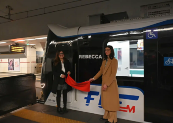 FCE - Metro "Rebecca"