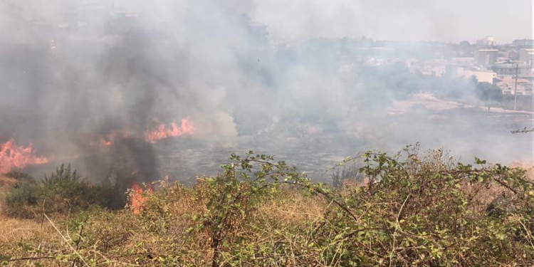 incendio catania oggi