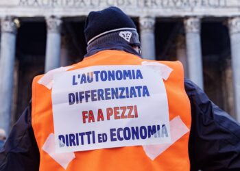 Foto Roberto Monaldo / LaPresse
16-01-2024 Roma 
Politica
Presidio contro il ddl Calderoli sull’autonomia differenziata
Nella foto Un momento del presidio al Pantheon

16-01-2024 Rome (Italy)
News
Demonstration against differentiated regional autonomy
In the pic A moment of the demonstration