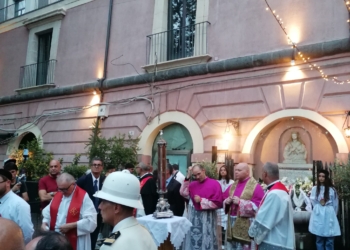 processione velo sant'agata agosto 2024