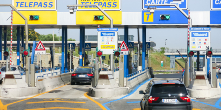 tol road in italy