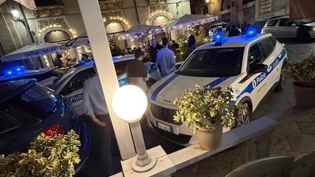 Catania, aggressioni minacce e insulti a due agenti della polizia: ferito il presidente del Mio