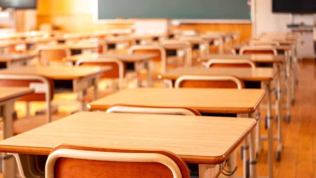 Stop ai diplomifici in Sicilia: nuove regole per le scuole paritarie
