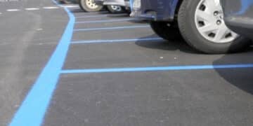 strisce blu 