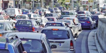 casello traffico a18
