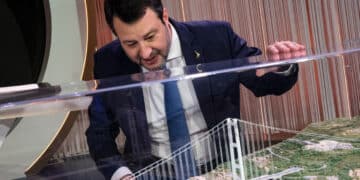salvini ponte stretto messina