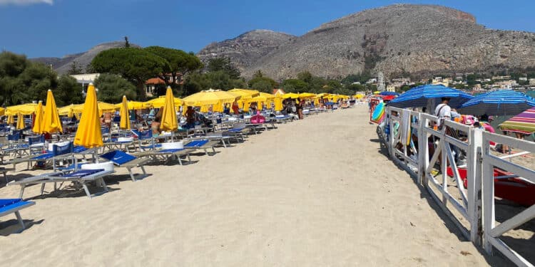 Mondello, Palermo (ANSA)