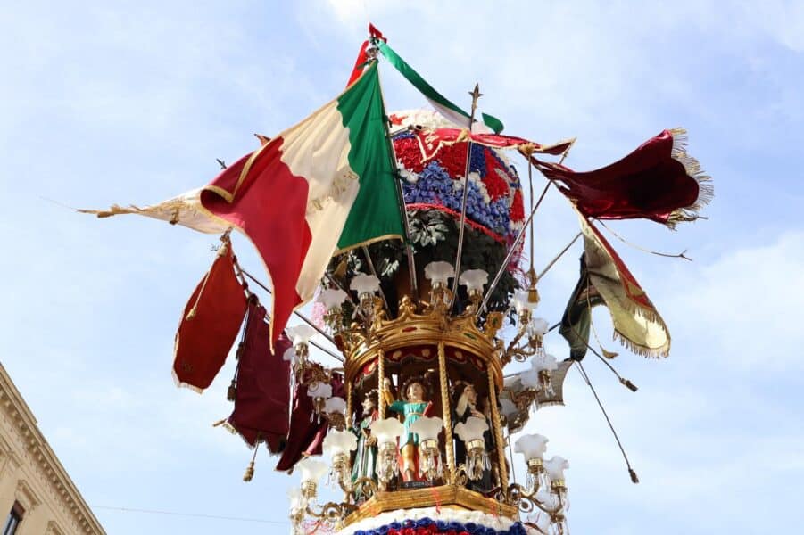 Sant'Agata; Candelore tradizionali