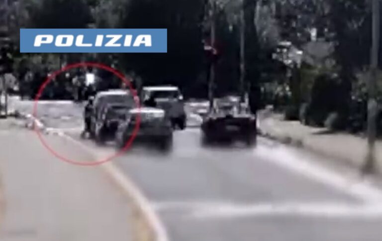 Rapina aggravata a Catania: due arresti della Polizia