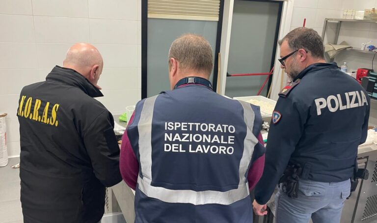 Task force a Caltagirone: controlli a tappeto in ristoranti e gastronomie, sanzioni per oltre 10 mila euro