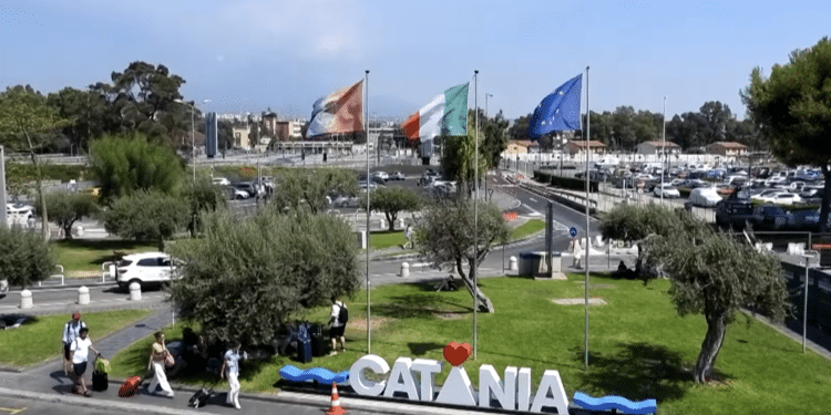 In foto l'aeroporto di catania Fontanarossa