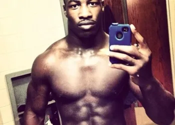 Article 2542535 1AD26FF100000578 177 634x629