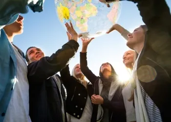 Istock 000043789216 Medium