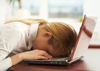 Gli Effetti Della Stanchezza Dormire Poco Induce A Commettere Errori