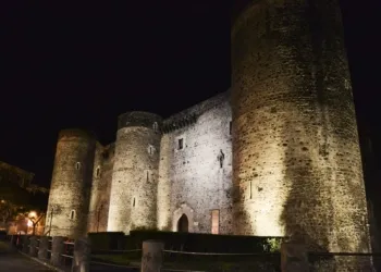 Castello Ursino Notte 01