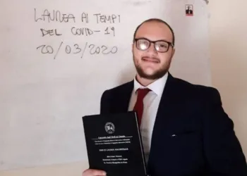 90618052 3594767380594649 2869254727453900800 O