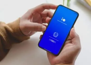 1729612476 App Io Screenshot